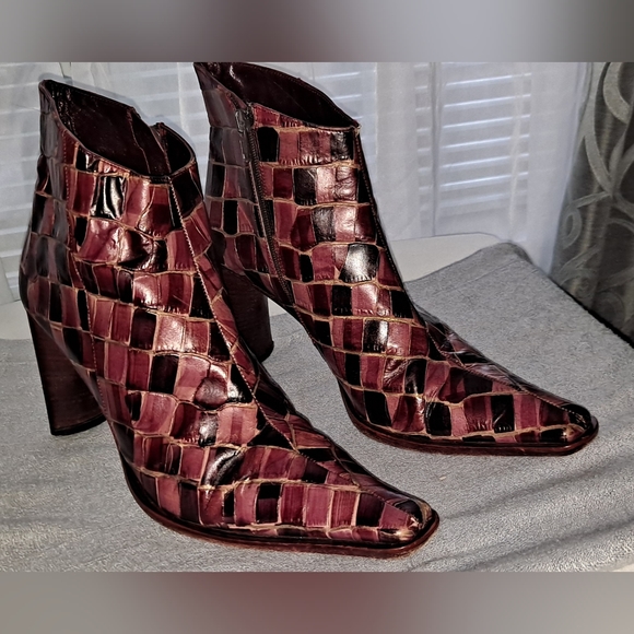 Bagatt Burgundy Croc Embossed Leather Ankle Boots Size EUR 38 US 8 - Picture 3 of 10